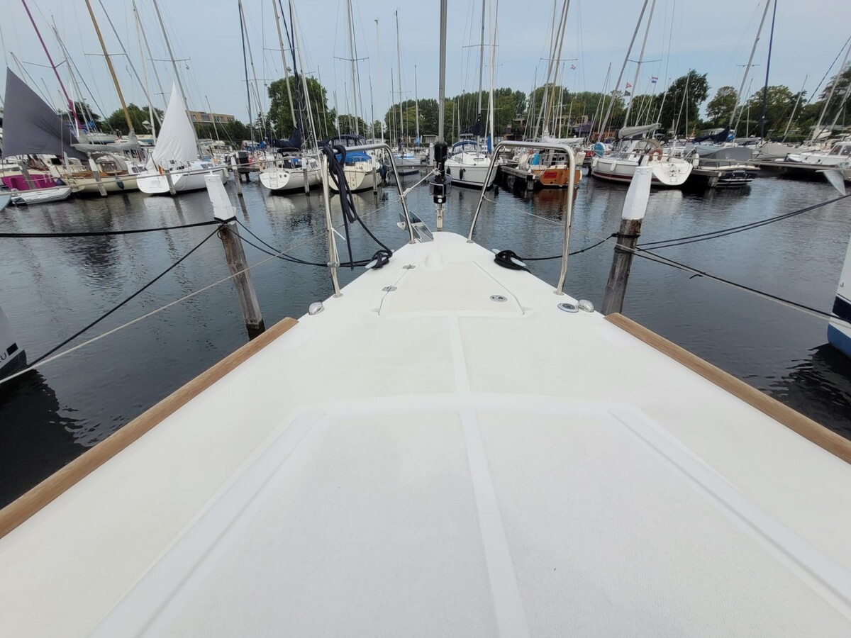 foto: 9 Jeanneau Sun Odyssey 319