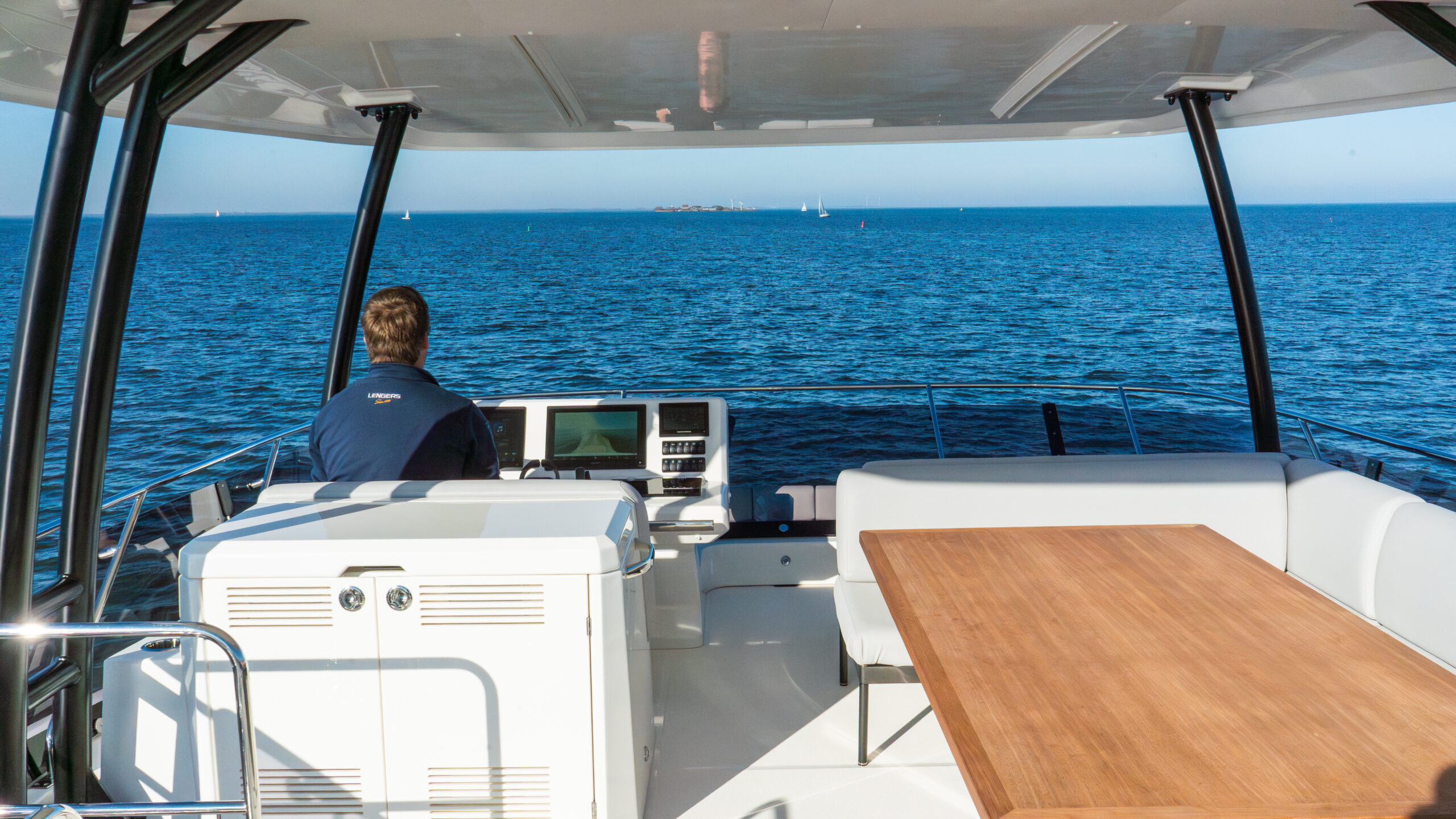 foto: 15 Prestige M48