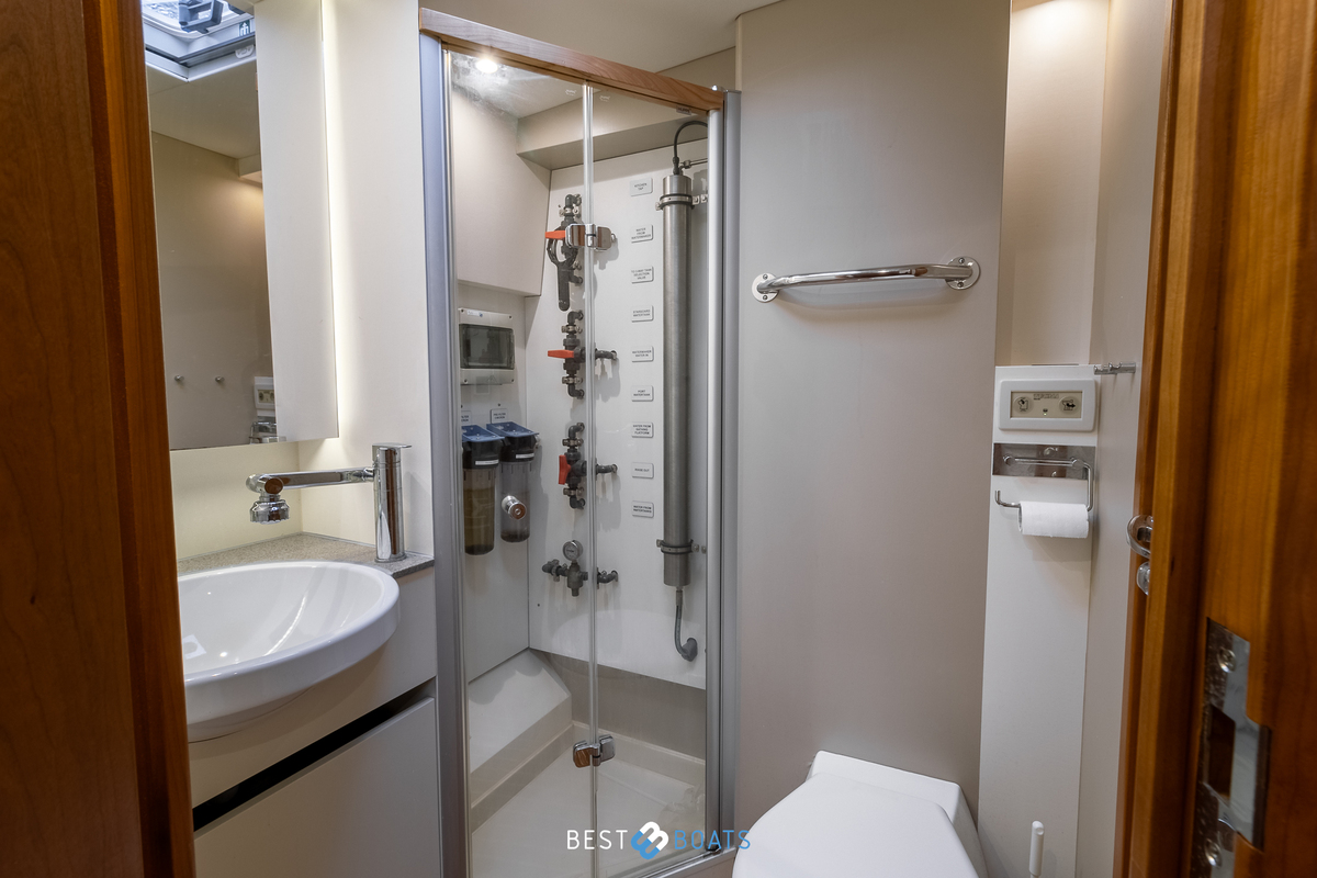 foto: 28 Linssen Grand Sturdy 500 AC Wheelhouse Long Top