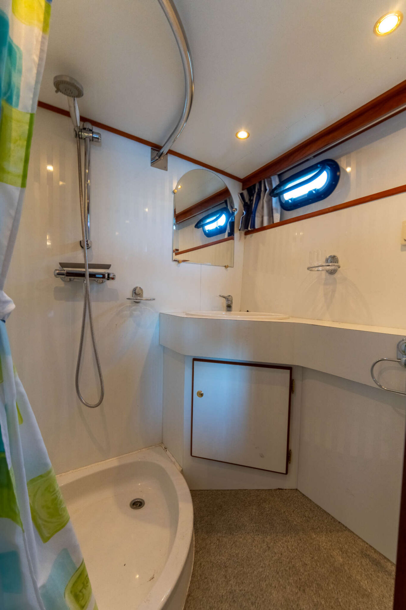 foto: 27 Explorer Explorer Classic 14.00 AK Cabrio