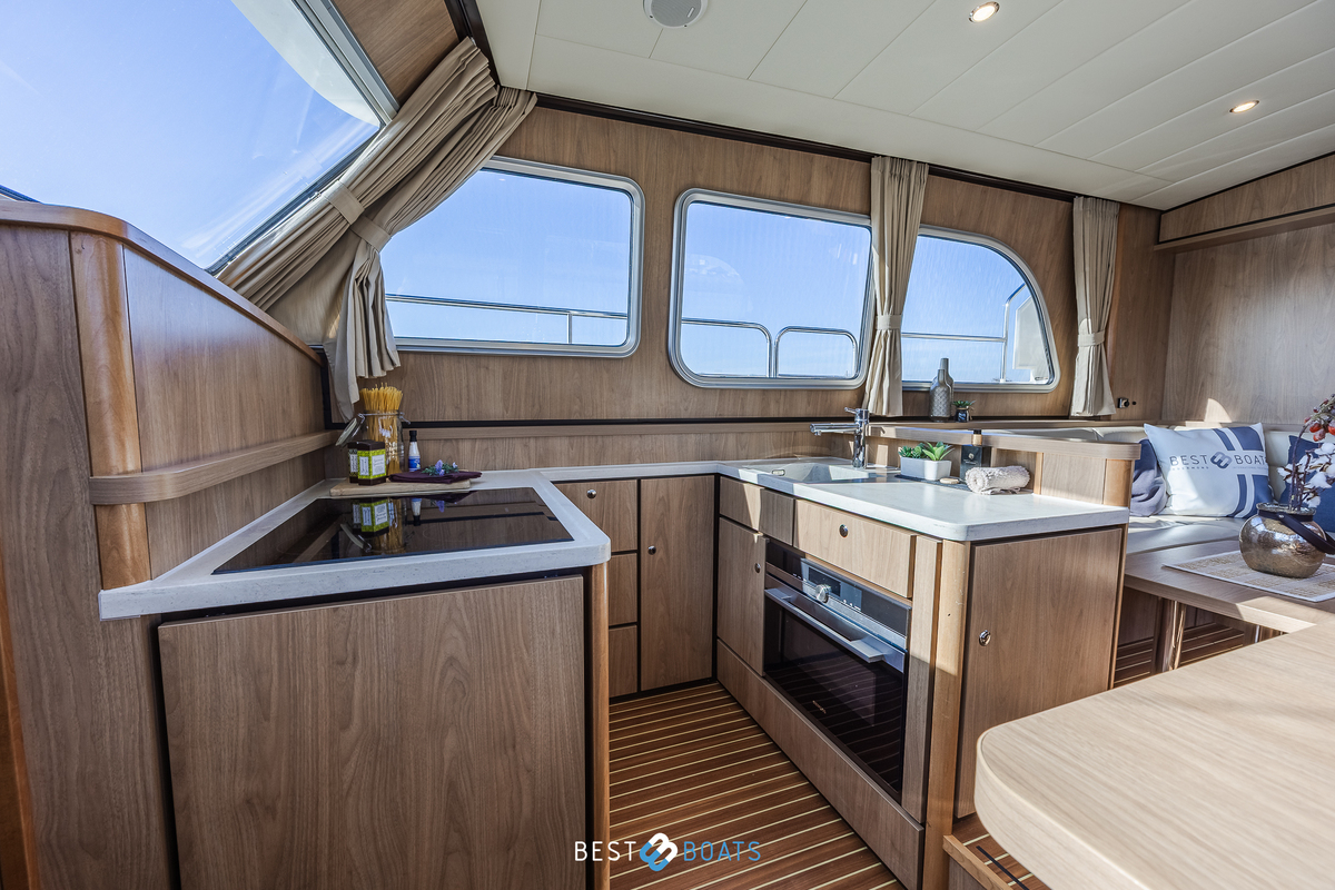 foto: 11 Linssen Grand Sturdy 40.0 AC