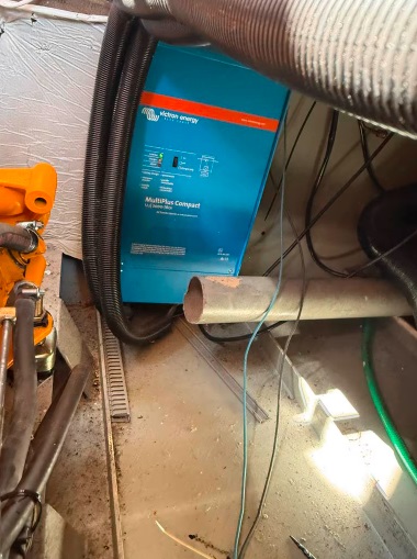 foto: 12 Crown Kruiser  950 ak ok