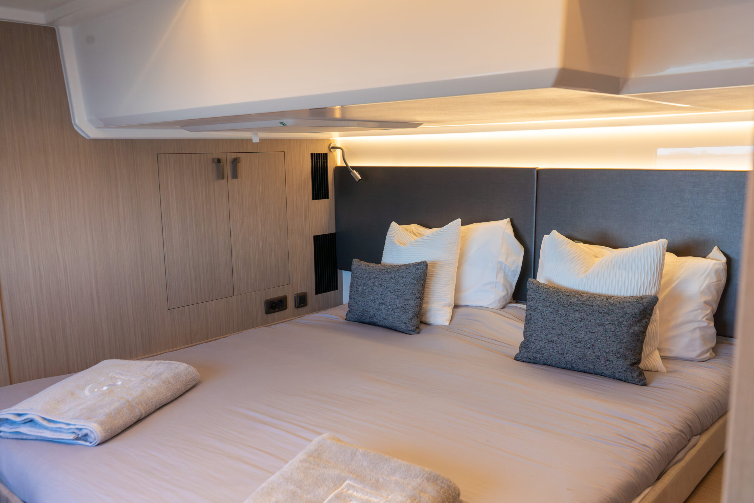 foto: 16 Prestige M48