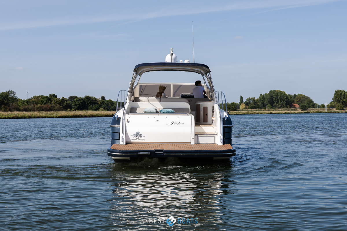foto: 13 Princess V42