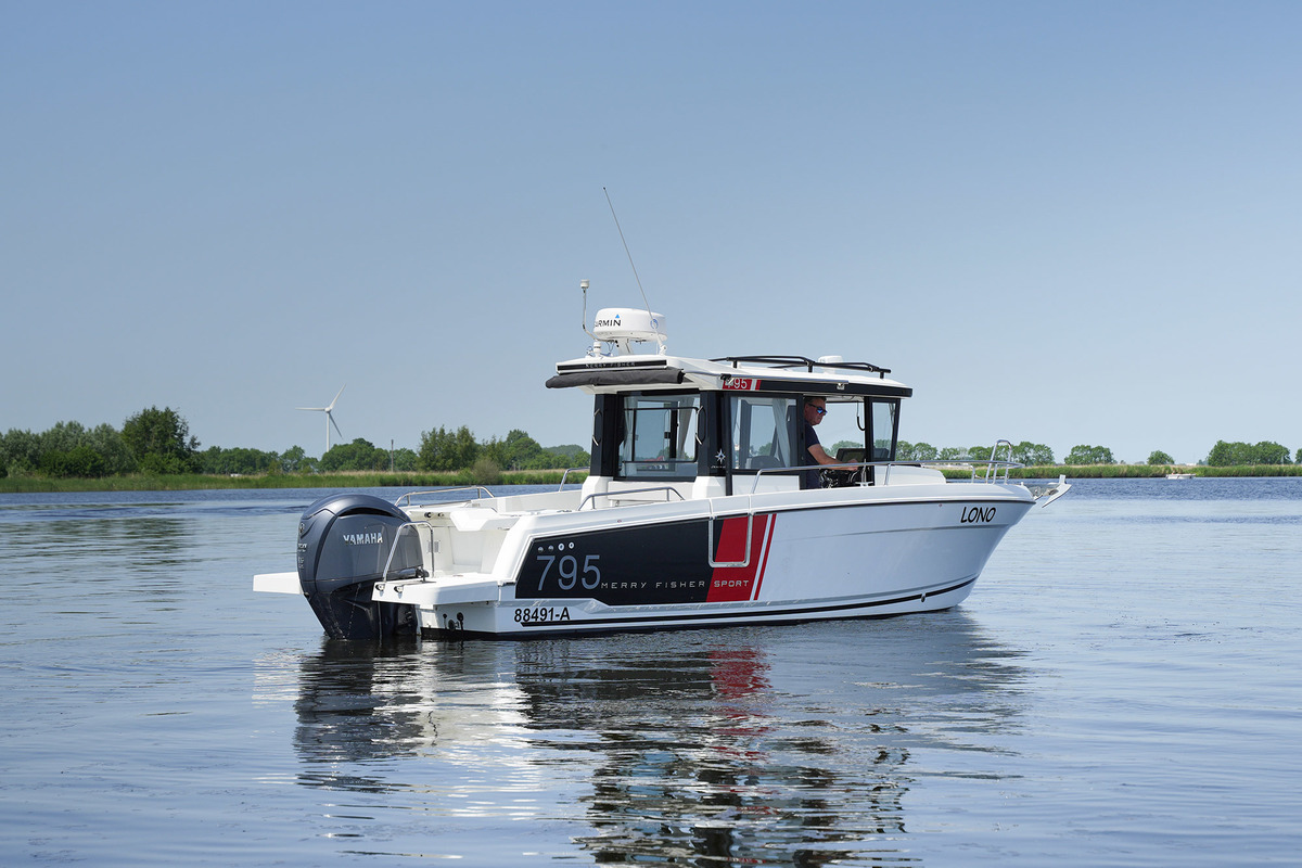 foto: 12 Jeanneau Merry Fisher 795 Sport Serie 2