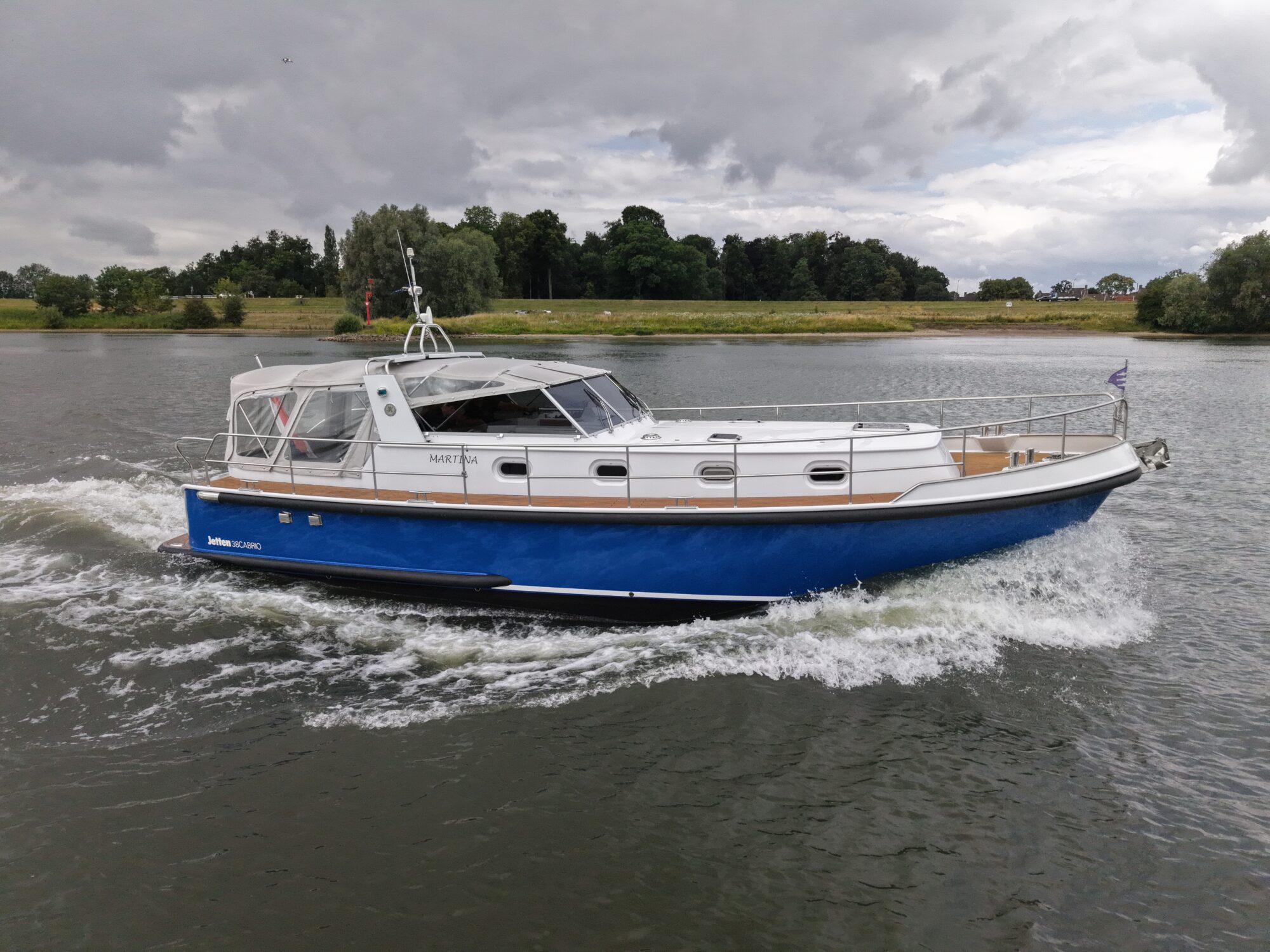foto: 9 Jetten Jetten 38 Cabrio