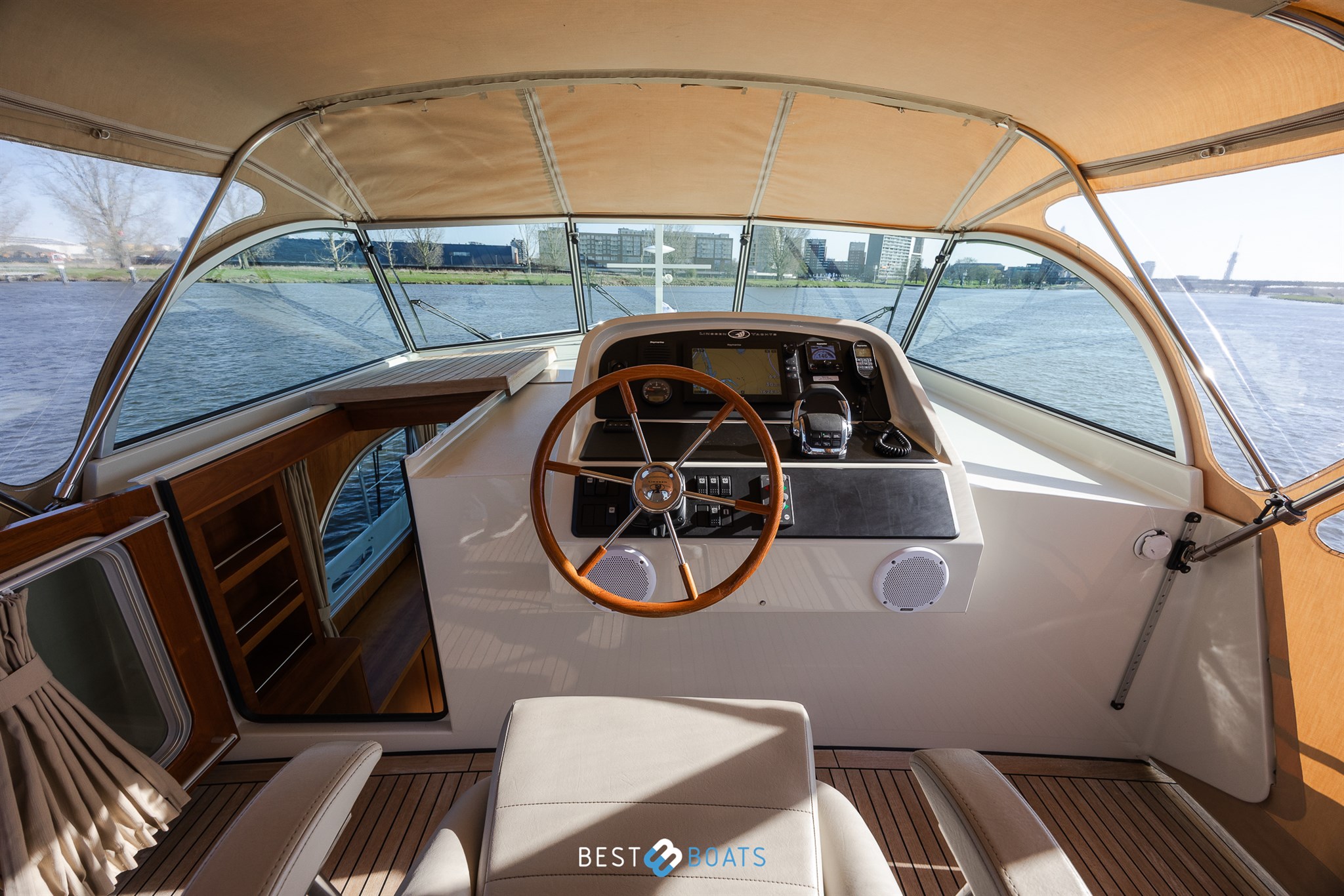 foto: 17 Linssen Grand Sturdy 40.0 AC