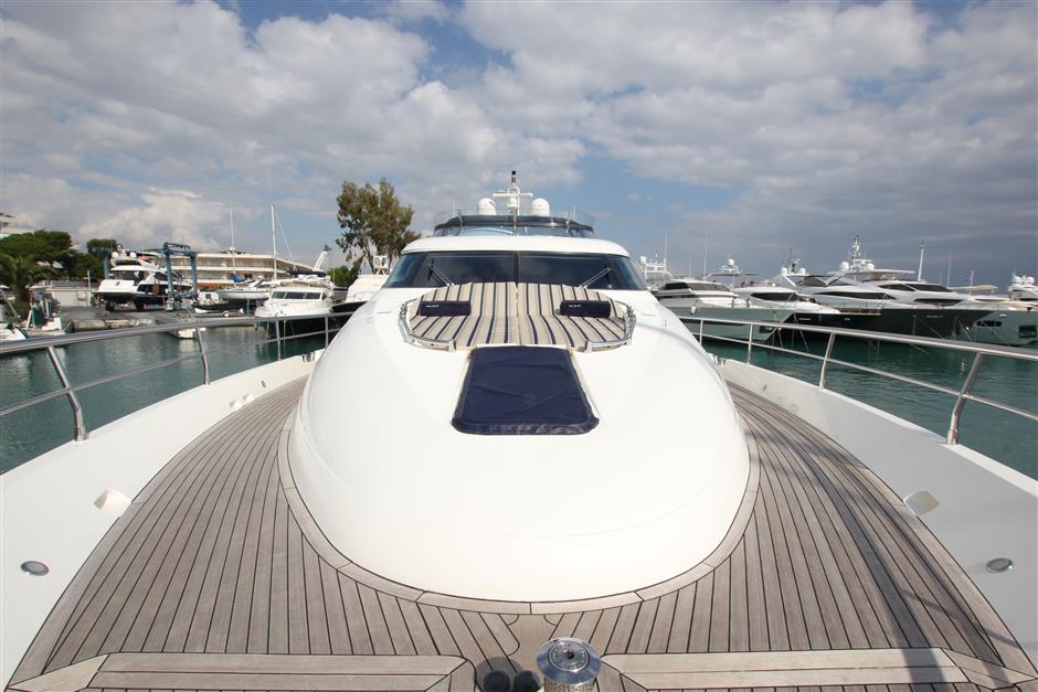 foto: 5 Fairline 78