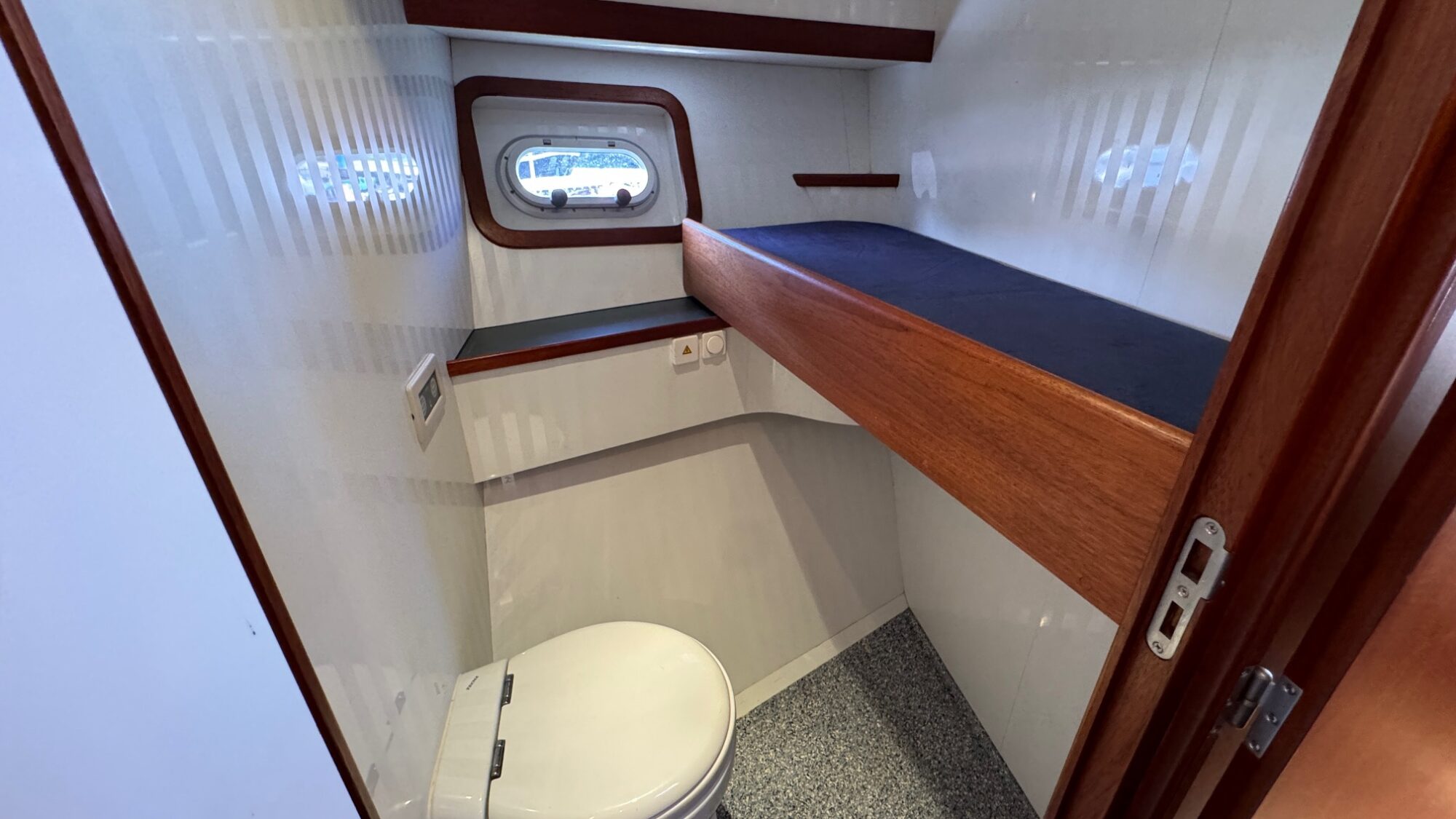 foto: 10 Nowee Nowee Caprice 13.00 AK Cabrio