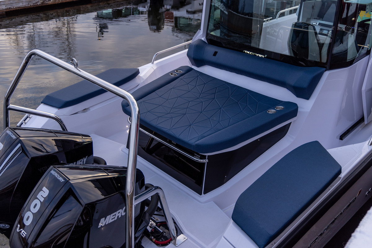 foto: 5 Axopar 29 XC Cross Cabin