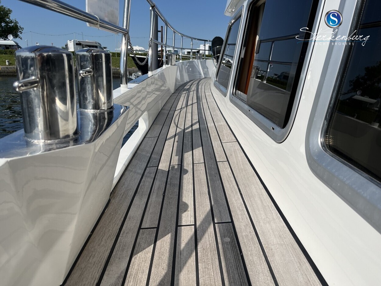 foto: 30 Valk Continental 18.60