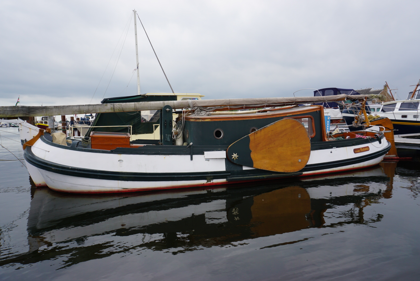 foto: 15 Tjalk Motortjalk 11.80 OK