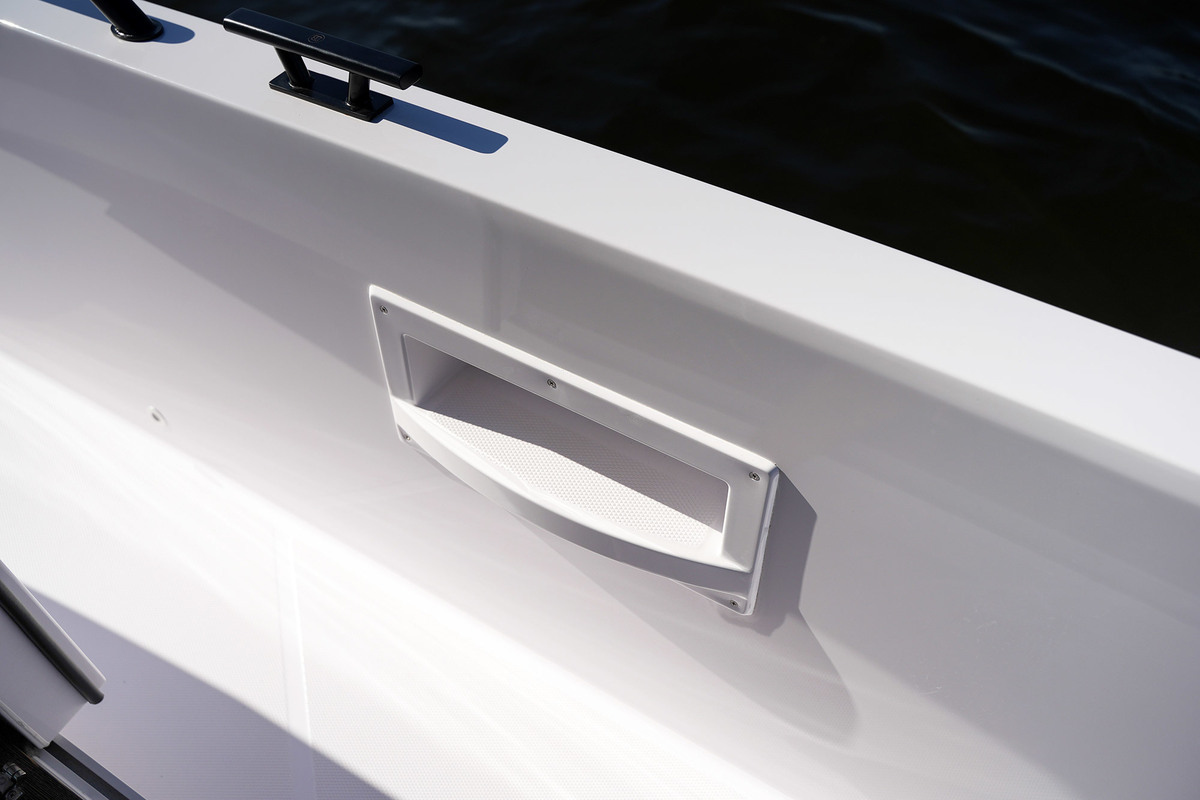 foto: 24 Axopar  37 XC Cross Cabin Mediterrana Edition