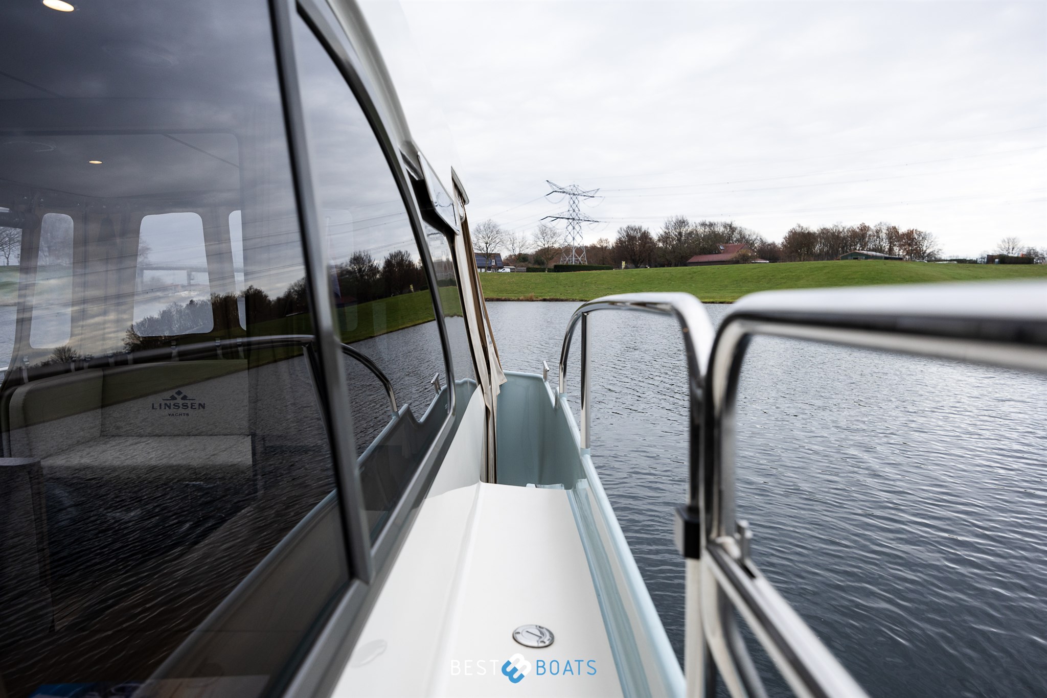 foto: 8 Linssen 30 SL Sedan