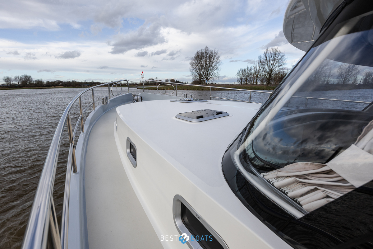 foto: 12 Jetten 44 AC-RS