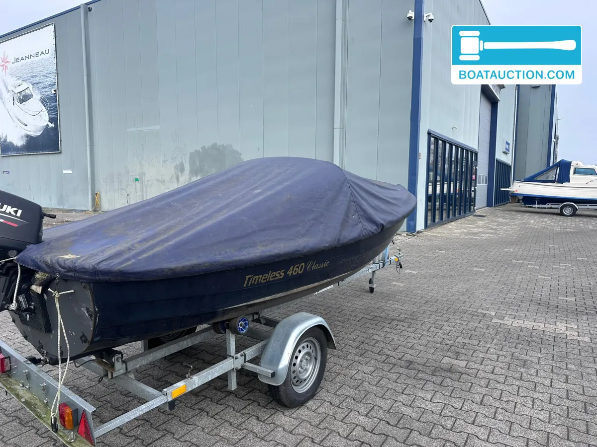 foto: 6 Timeless 460 Classic