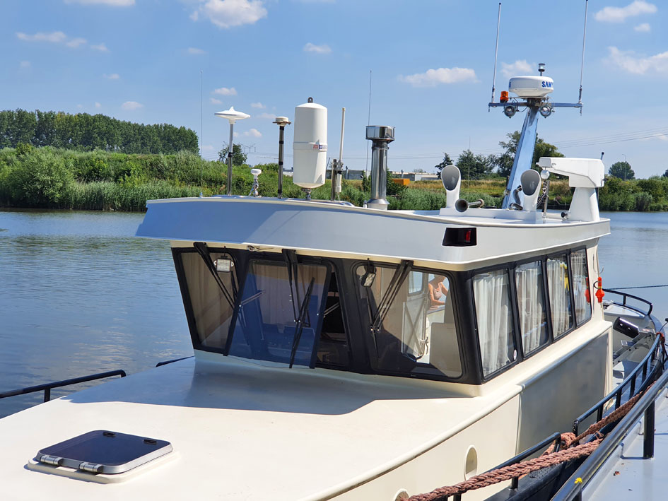 foto: 16 ex Patrouille vaartuig / Varend Woonschip 18.26 met UBC