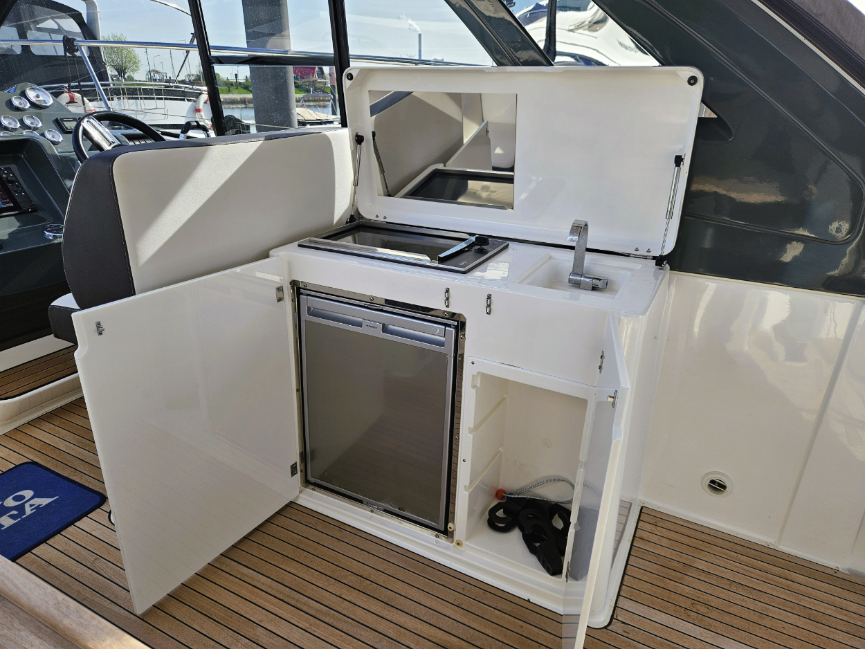 foto: 22 Bavaria S 40 HT