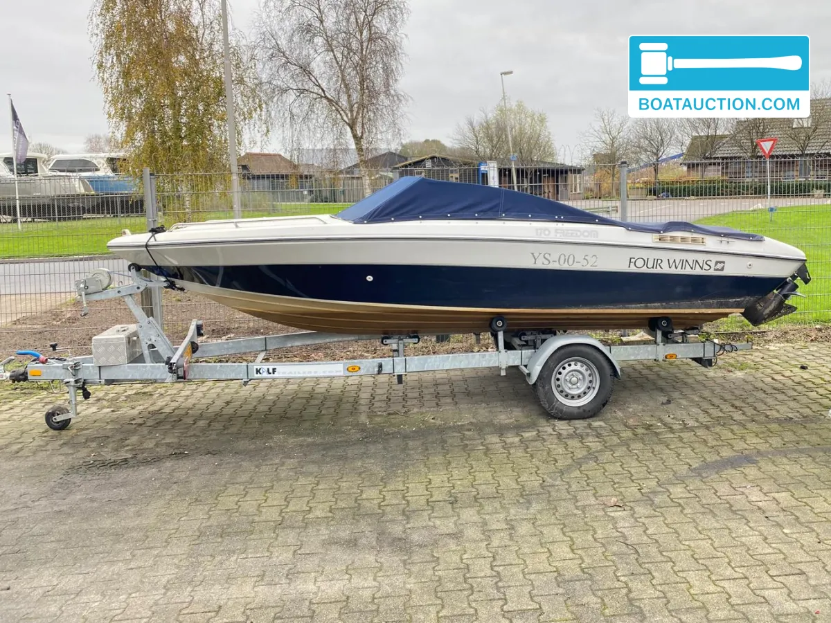 foto: 6 Four Winns 170 Freedom