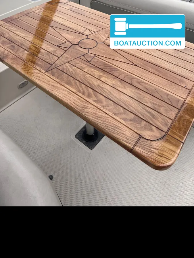 foto: 6 Maxum 2400 SCR