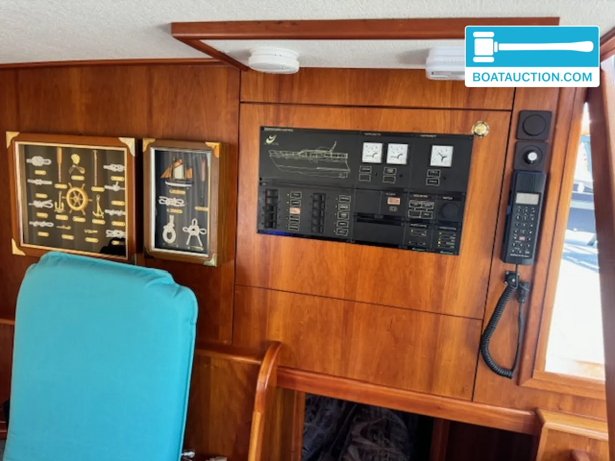 foto: 8 Vri-Jon Contessa 37E