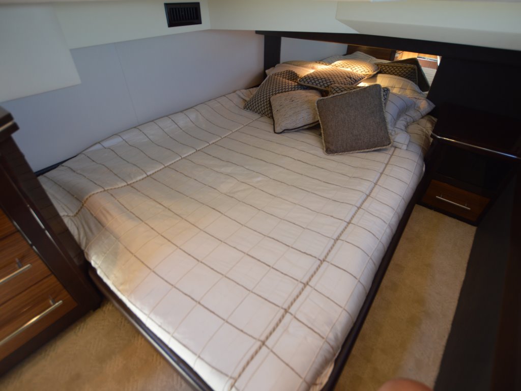 foto: 9 Marquis 500 sport yacht