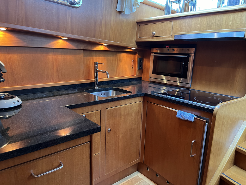 foto: 9 Flevokotter 13.80 AK