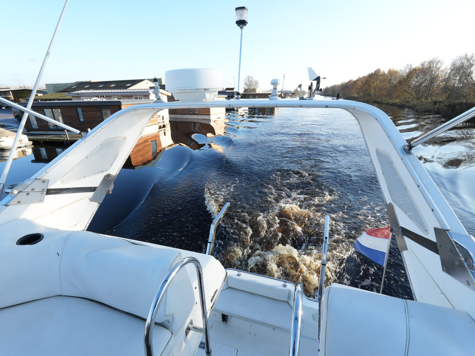 foto: 11 Bayliner Bayliner 3688 Flybridge