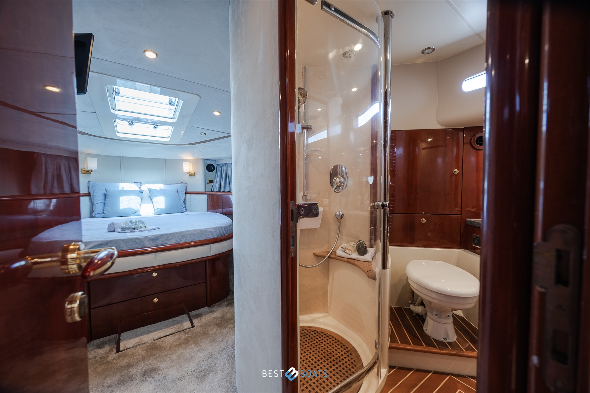 foto: 28 Fairline 58 Squadron