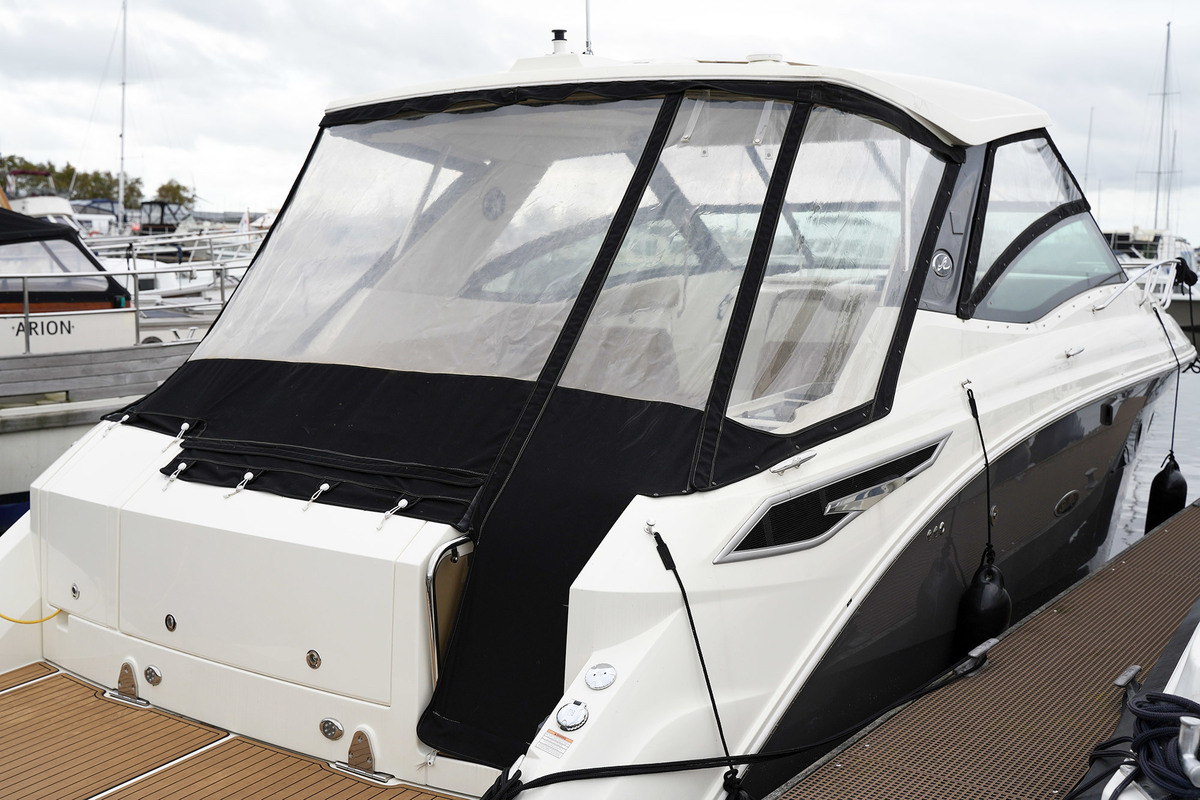 foto: 18 Sea Ray Sundancer 320