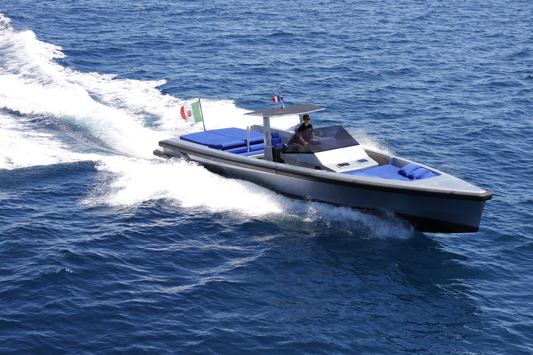 foto: 5 Wally Yachts Wally Tender 45
