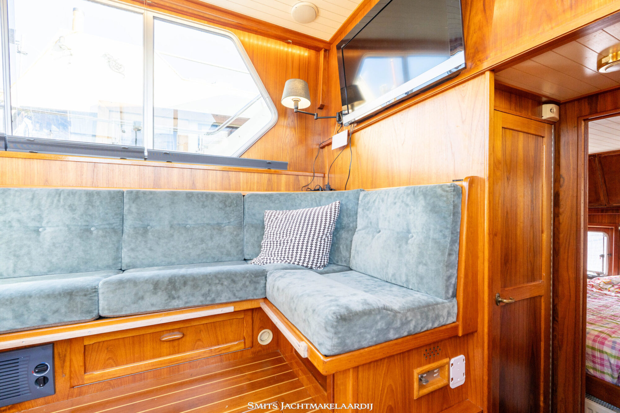 foto: 8 MMS MMS Bakdekkruiser 12.00 AK Cabrio