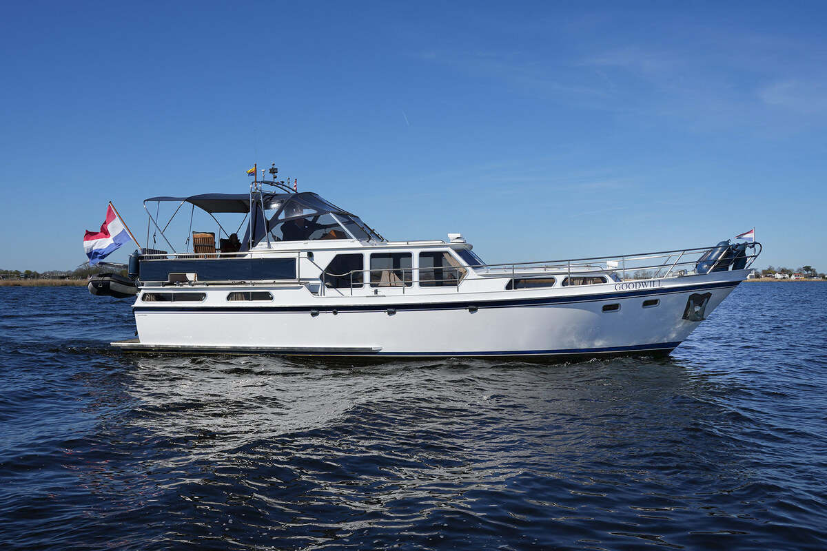 foto: 18 Valkkruiser 1350 AK