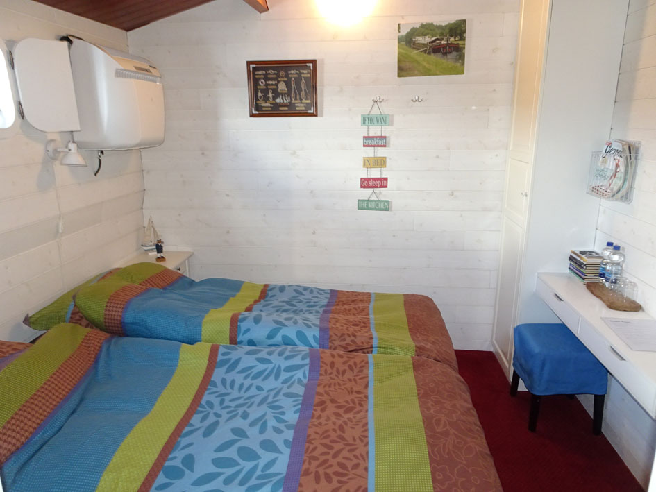 foto: 14 Spits B&B Varend Woonschip 39.09 met CvO