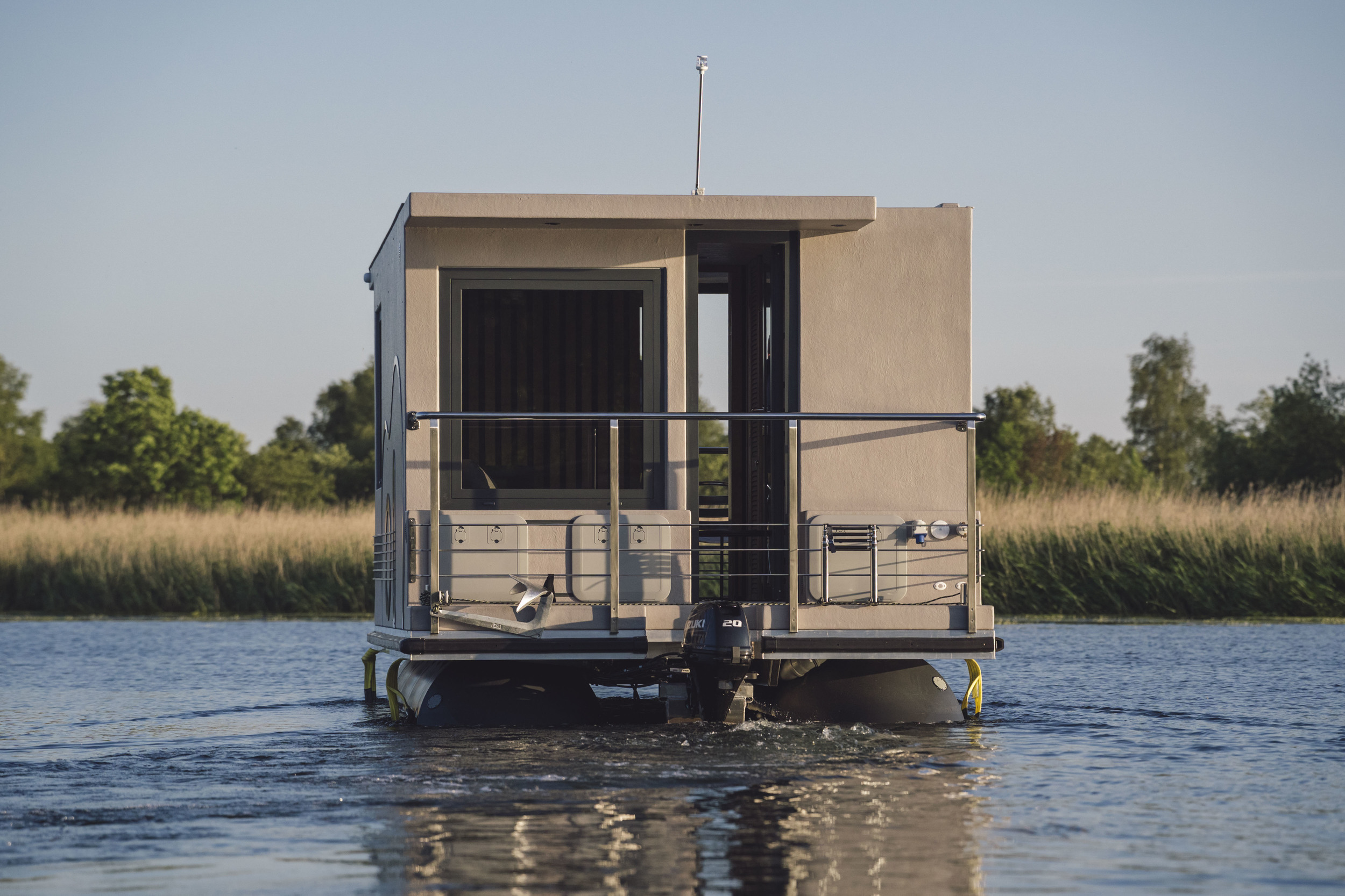 foto: 10 SHB Houseboat GTR 6.3