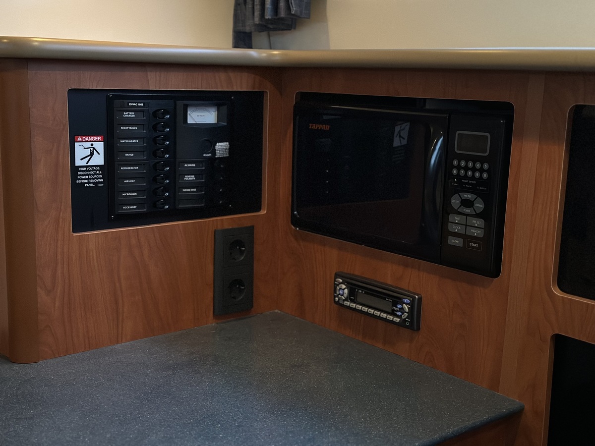foto: 13 Bayliner 305