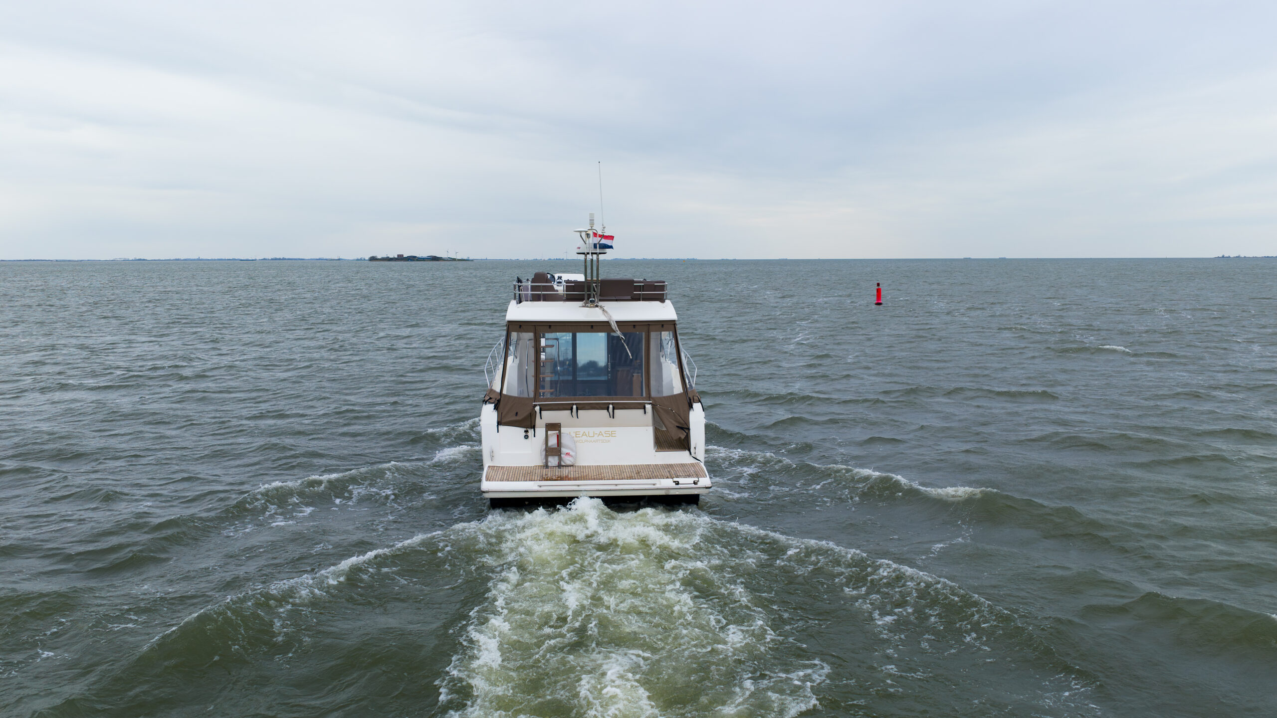 foto: 9 Prestige 420