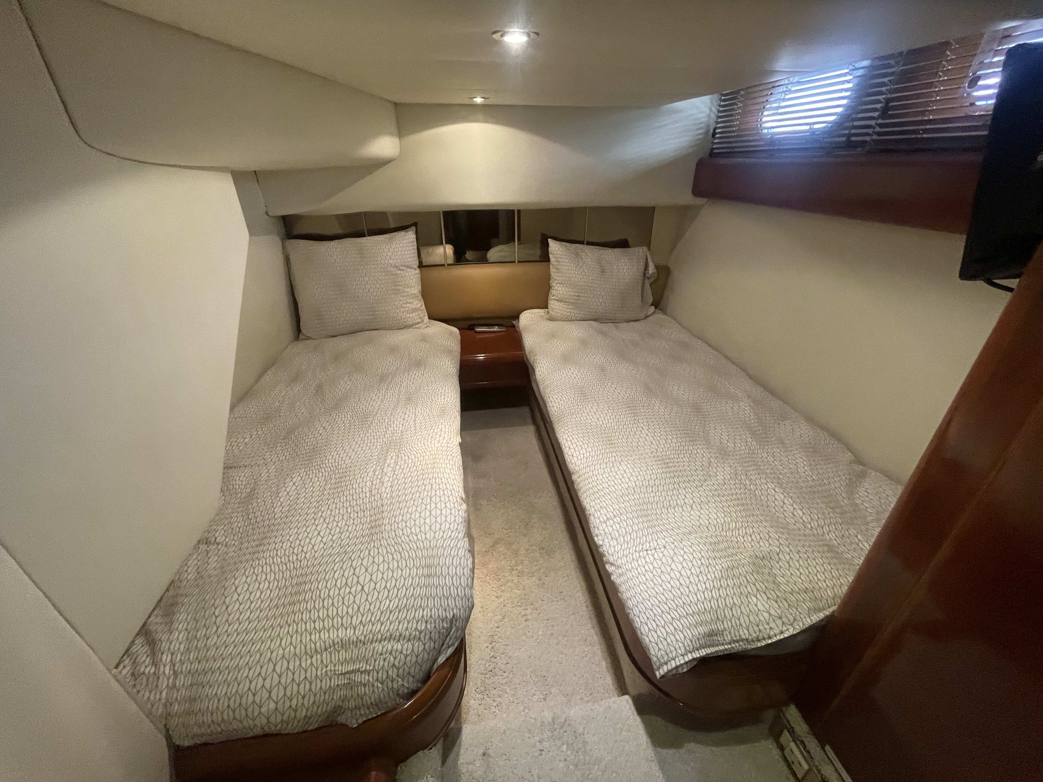 foto: 8 Fairline Squadron 59