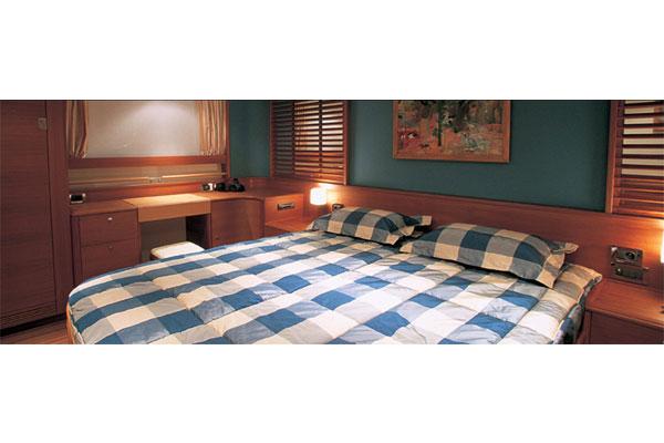 foto: 8 Guy Couach 2100 open 