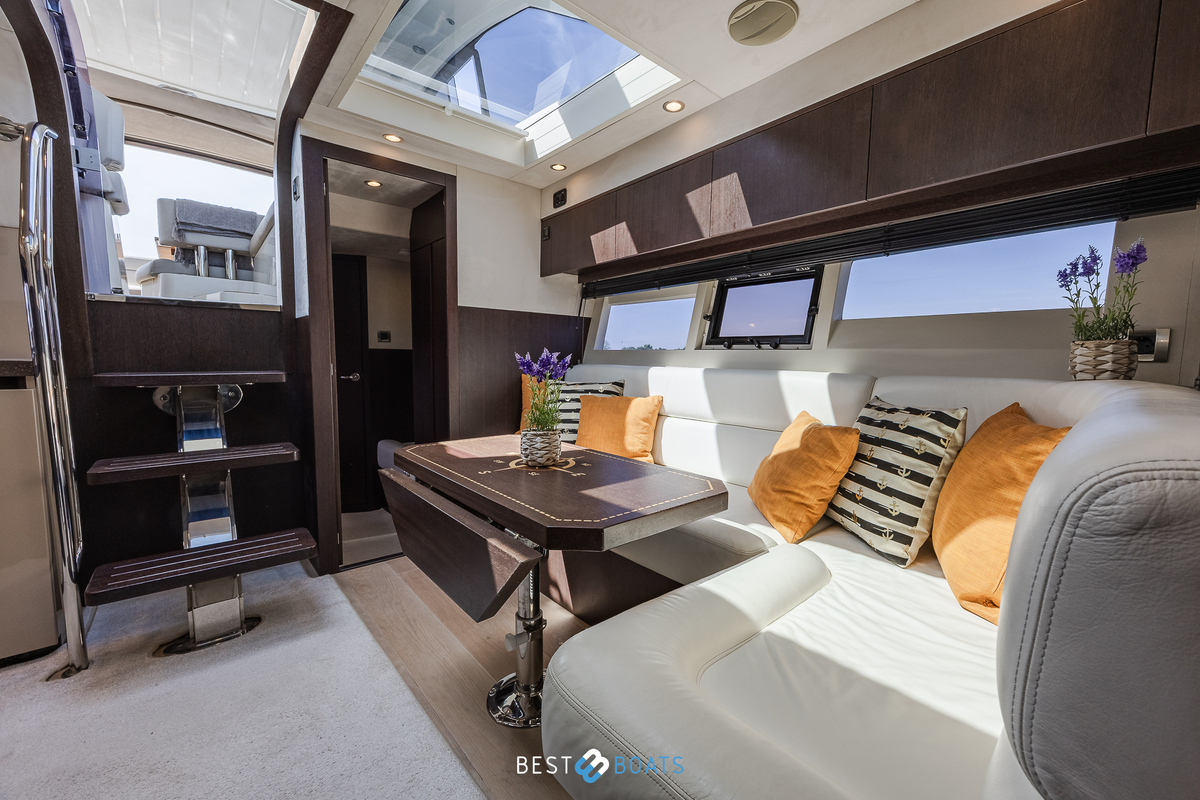 foto: 16 Galeon 385 HTS