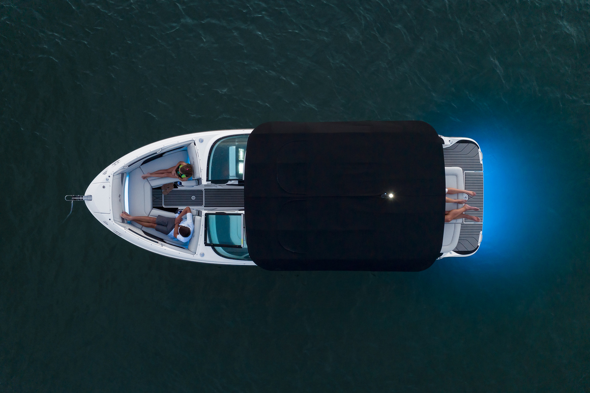 foto: 15 Sea Ray SLX 260 MY2025