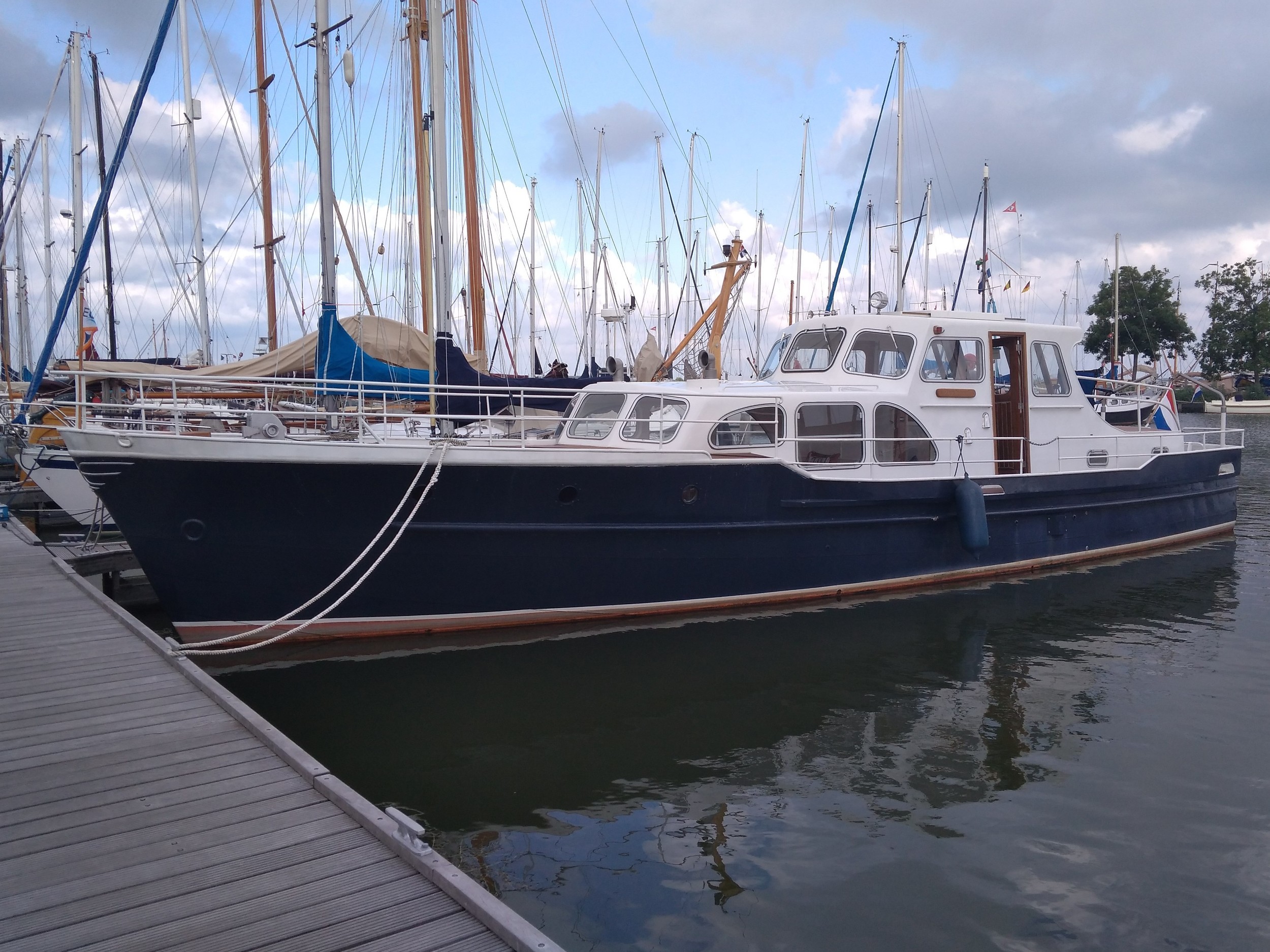 Akerboom Bakdekkruiser 1500