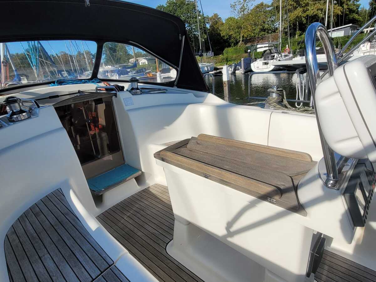 foto: 9 Bavaria 42-3 Custom Line