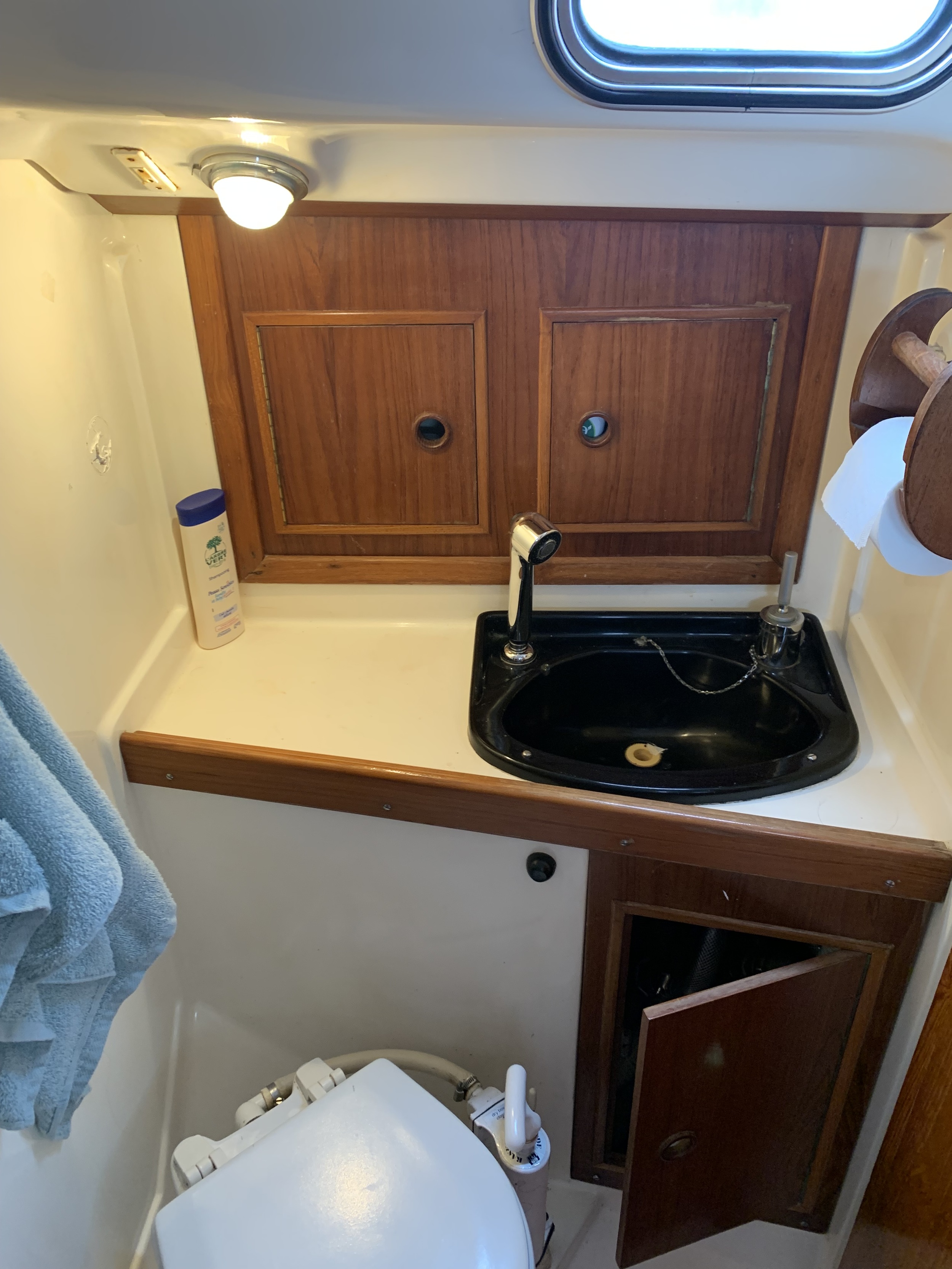 foto: 6 Wauquiez Centurion 32.