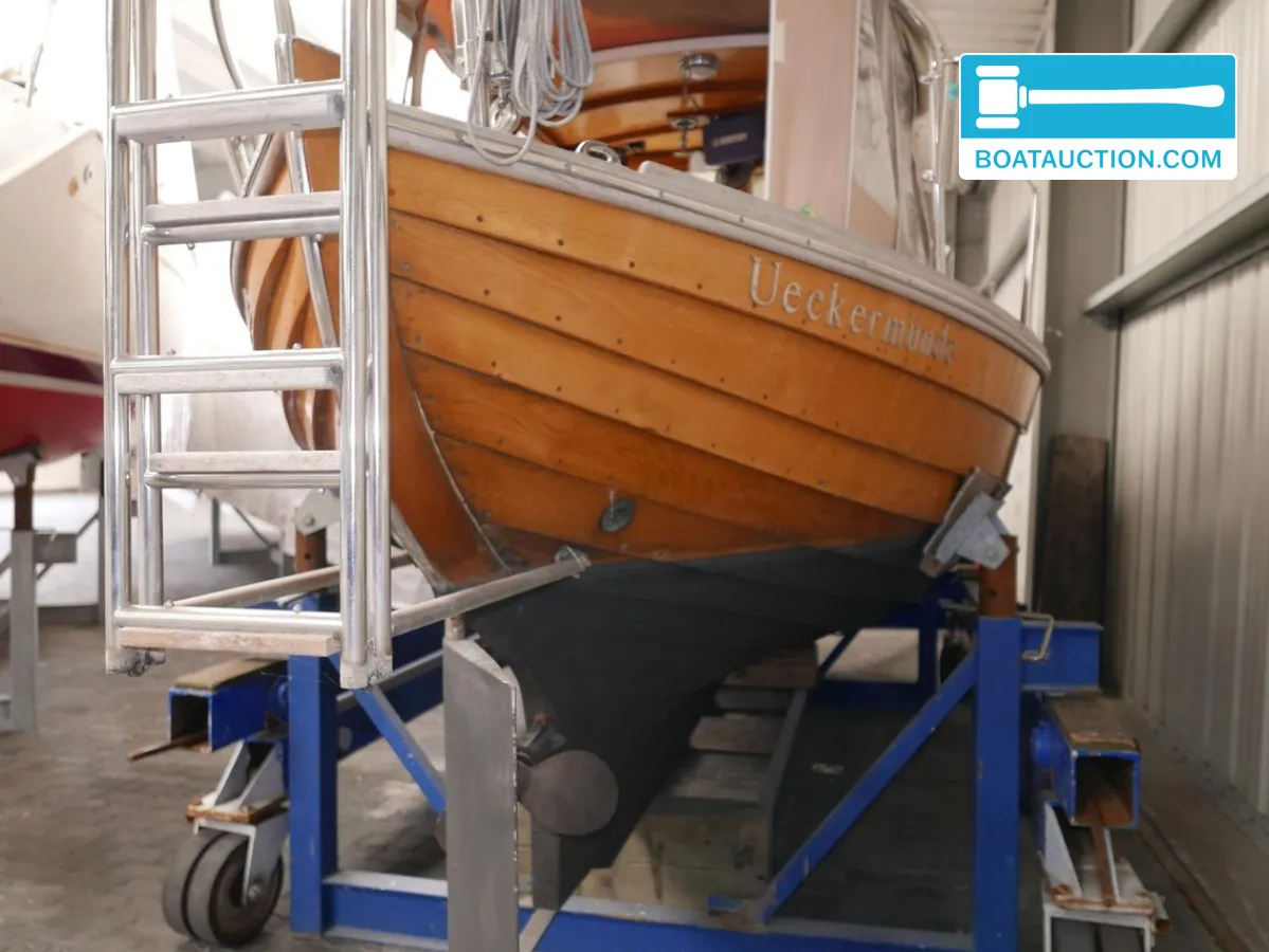 Motorboot 640
