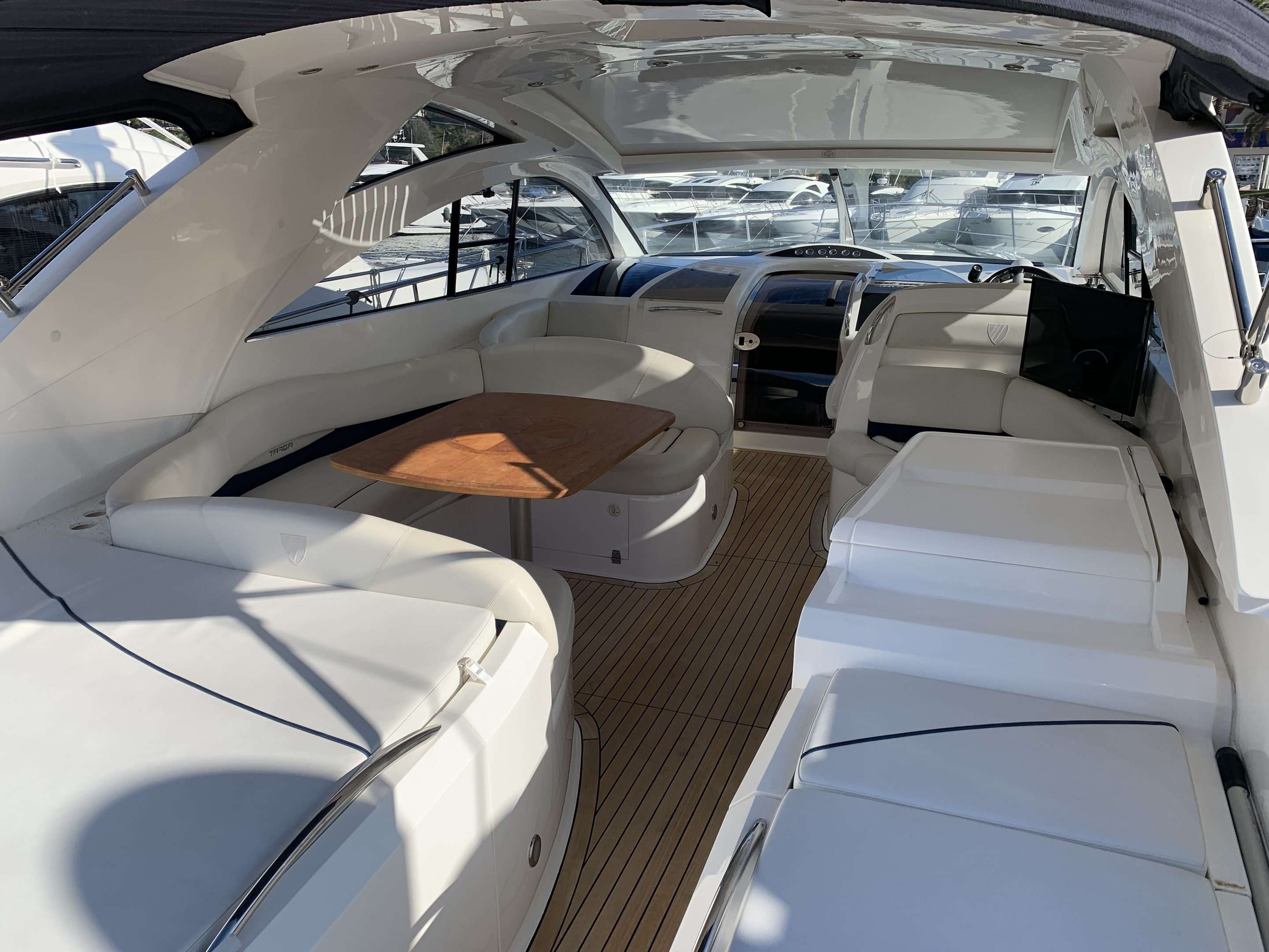 foto: 9 Fairline Targa 52 GT