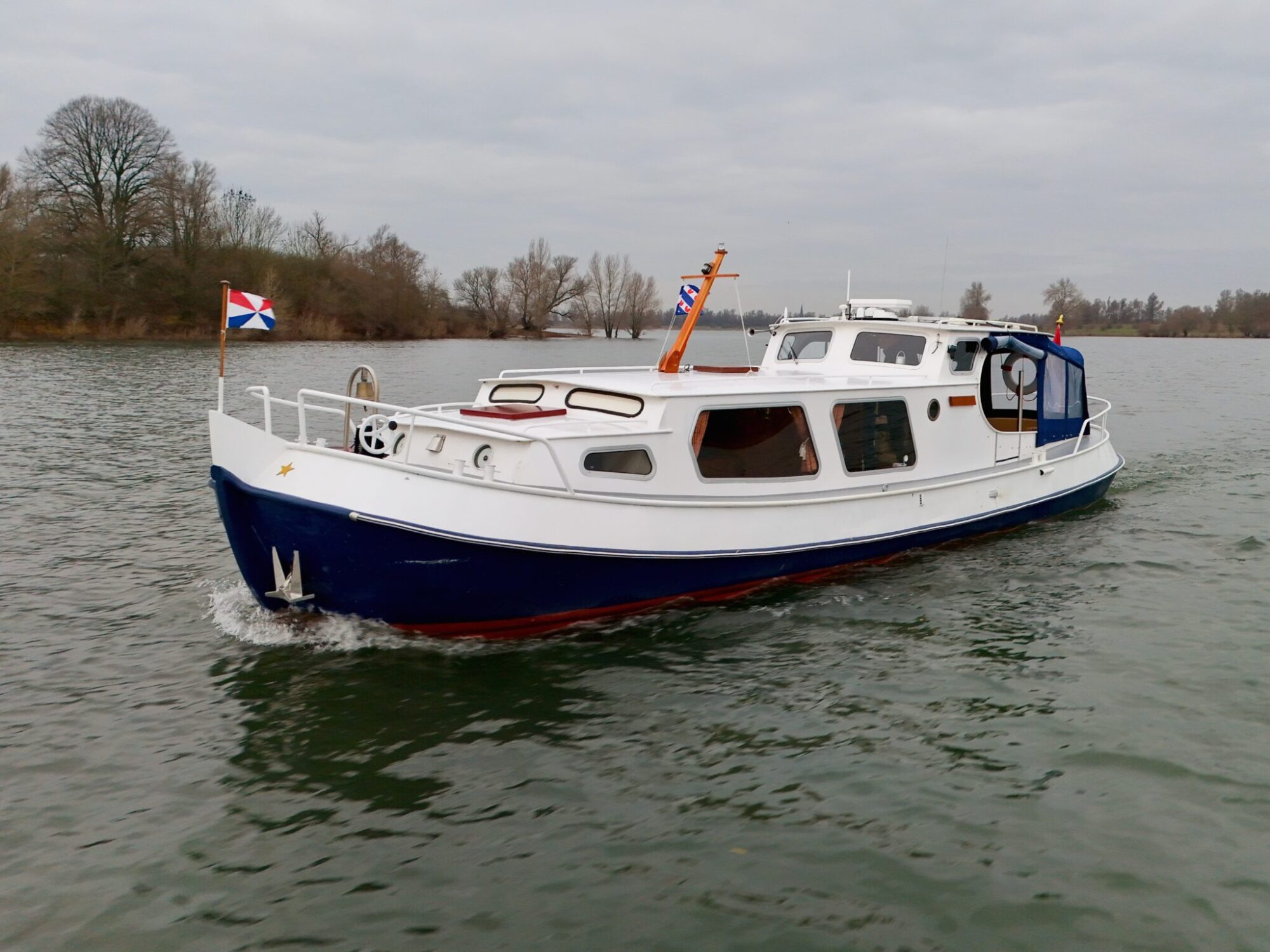 foto: 8 Boot Boot Motortjalk 11.00 OK