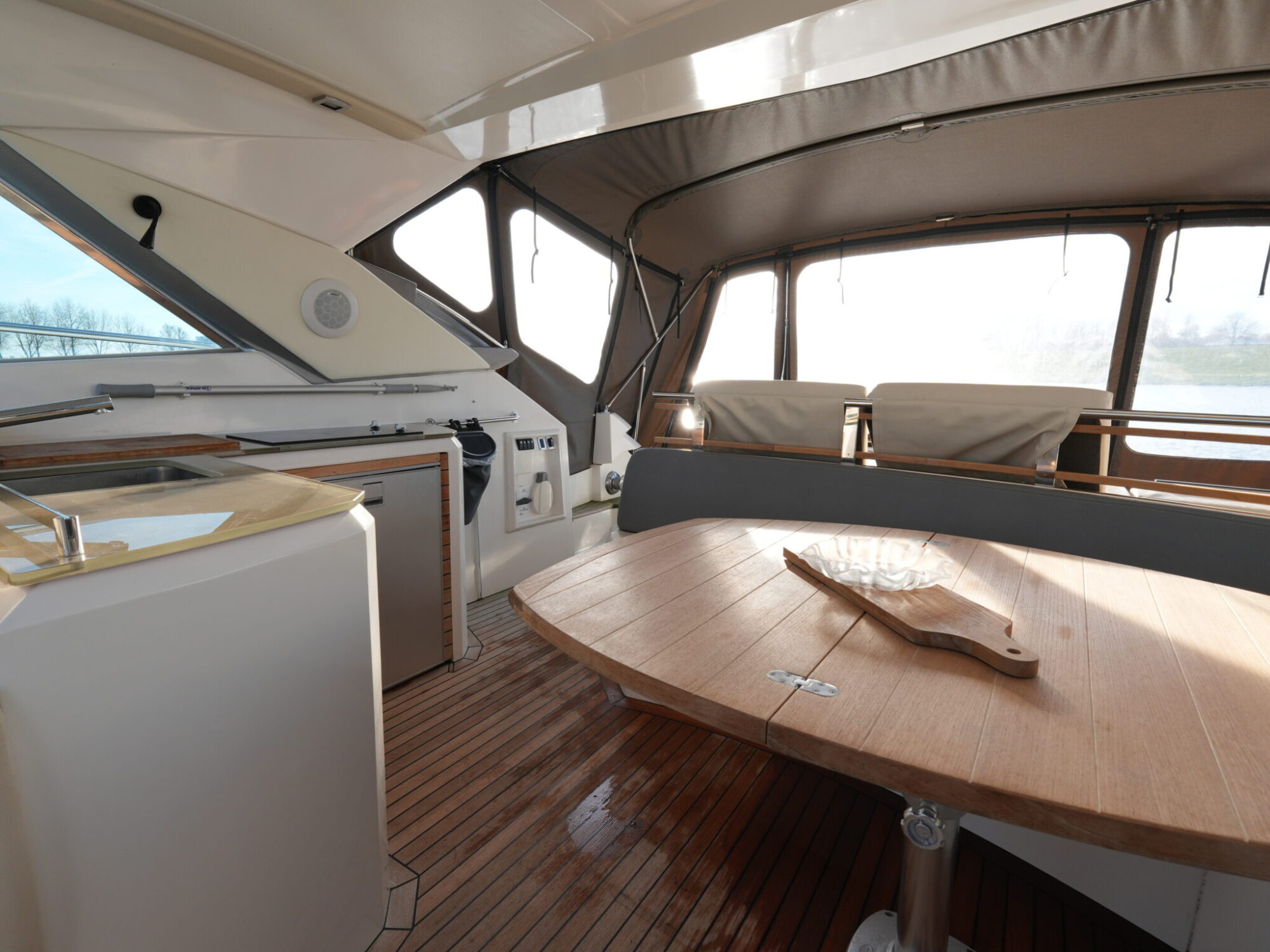 foto: 54 Sessa Sessa C46 HT IPS