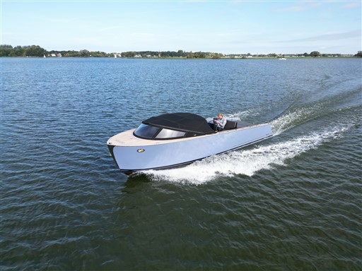 foto: 9 Isloep Rapida 990