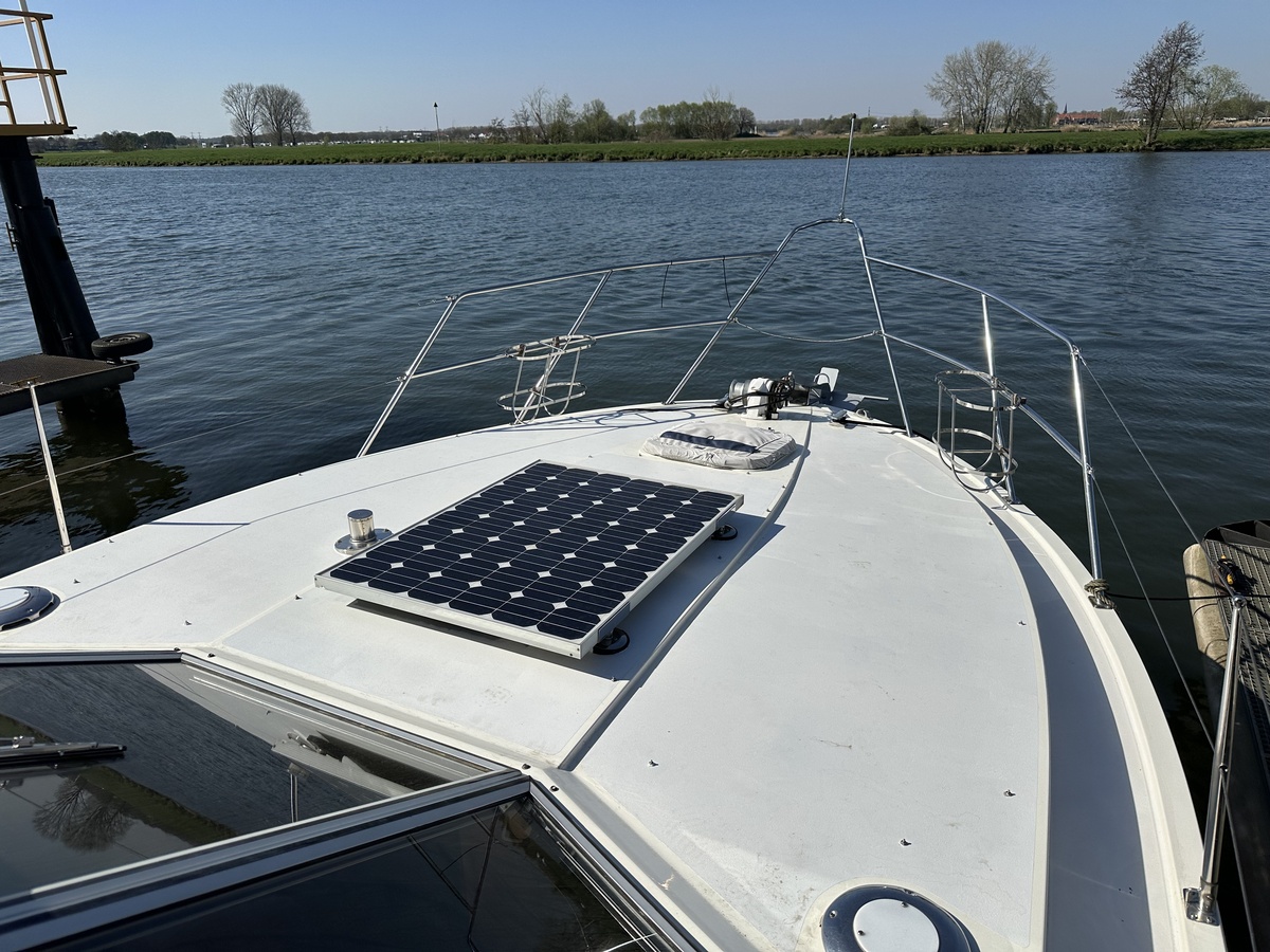 foto: 13 Fairline  31 Corniche 